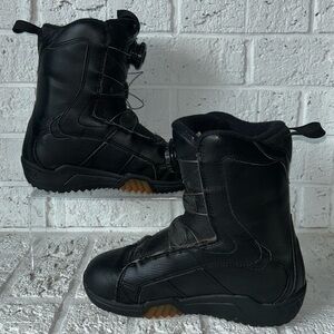 DC Emblem Kids Size 6 BOA Snowboarding Boots 2005 Model Black White